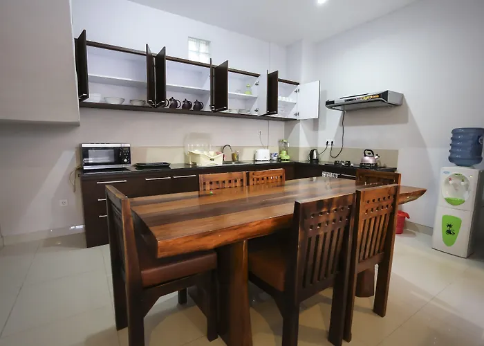 Nyoman Villa